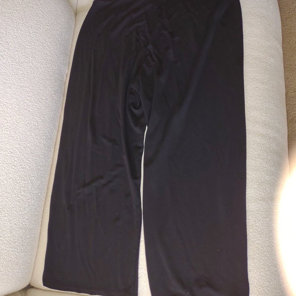 Casual Corner Collectibles XL elastic waist black women’s pants.